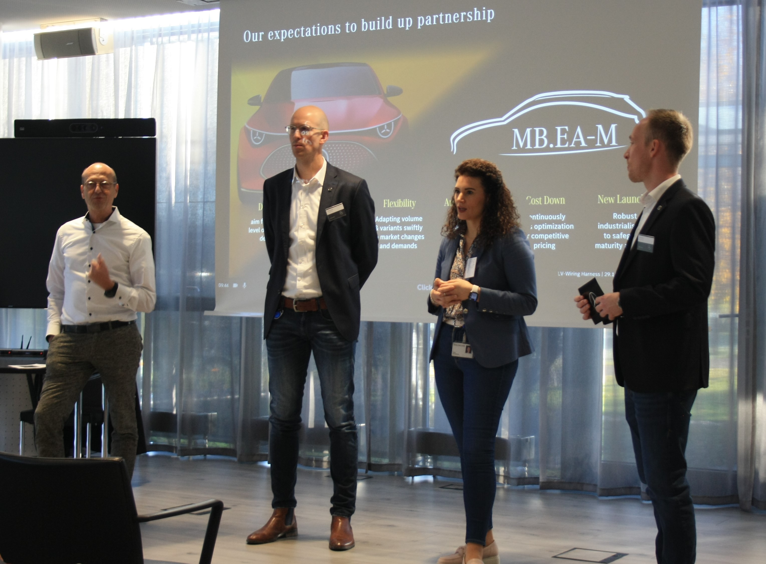 BU: Das MP-Experten Quartett diskutiert mit den Gästen über Herausforderungen und stellt sich den Fragen.